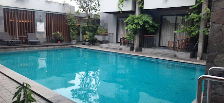 Hotel Dengan Semi Private Pool Murah Di Solo